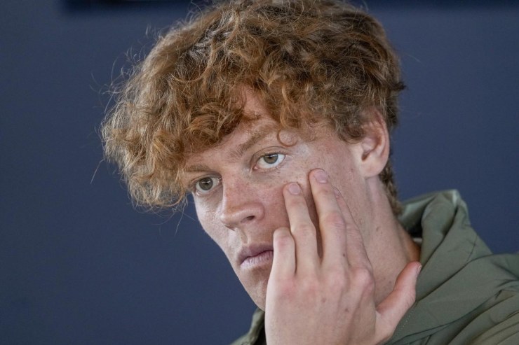 Jannik Sinner preoccupato