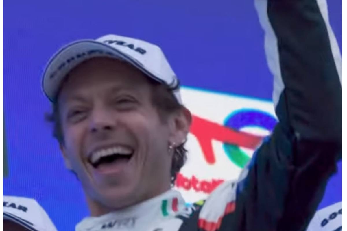 Valentino Rossi esulta