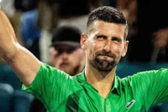 Djokovic esulta per la conquista della finale a Miami