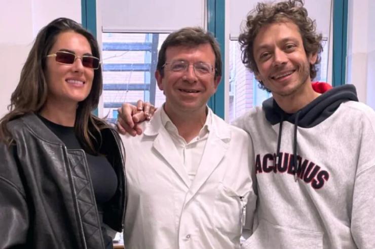 Valentino Rossi all'Istituto Maugeri di Pavia