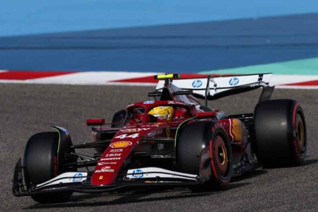 La Ferrari sul circuito di Sakhir