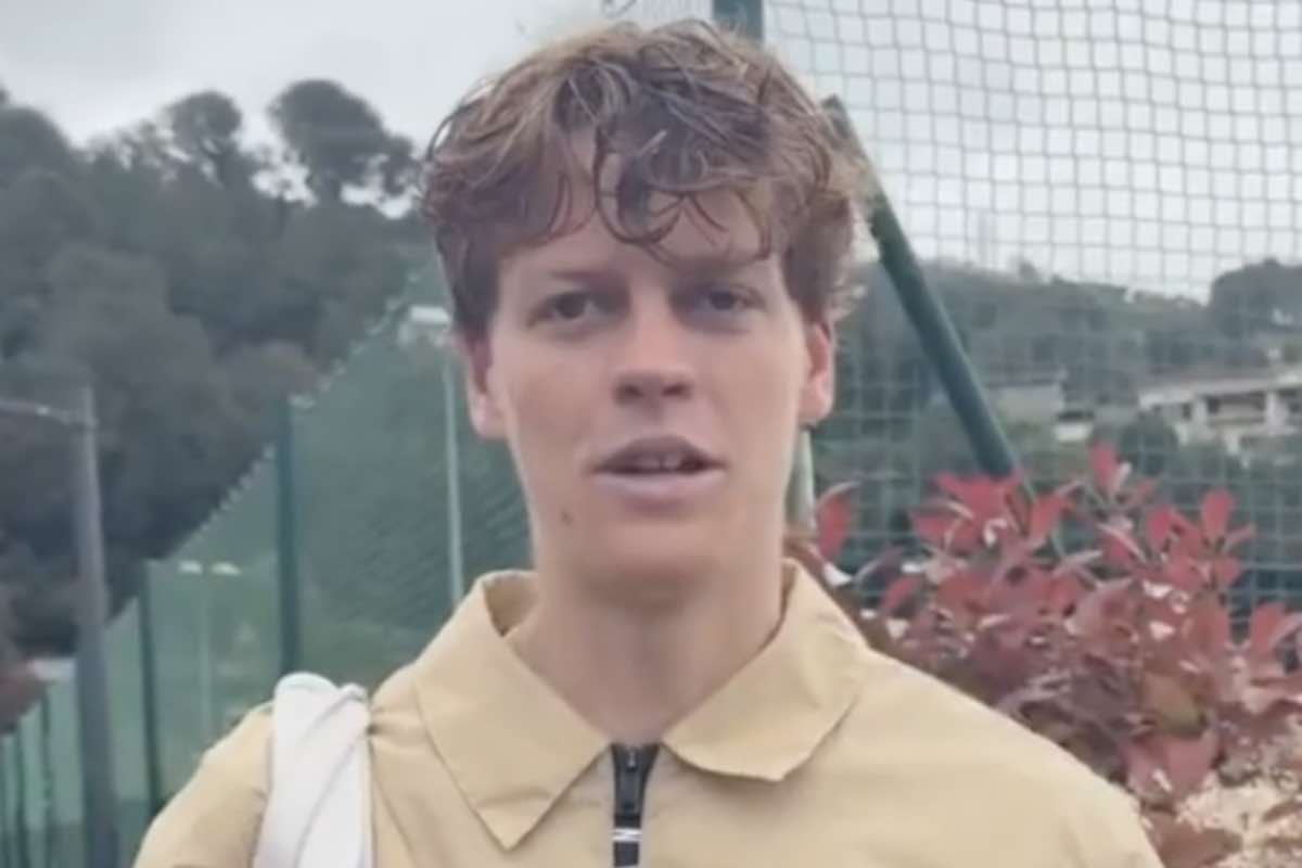 Sinner torna ad allenarsi