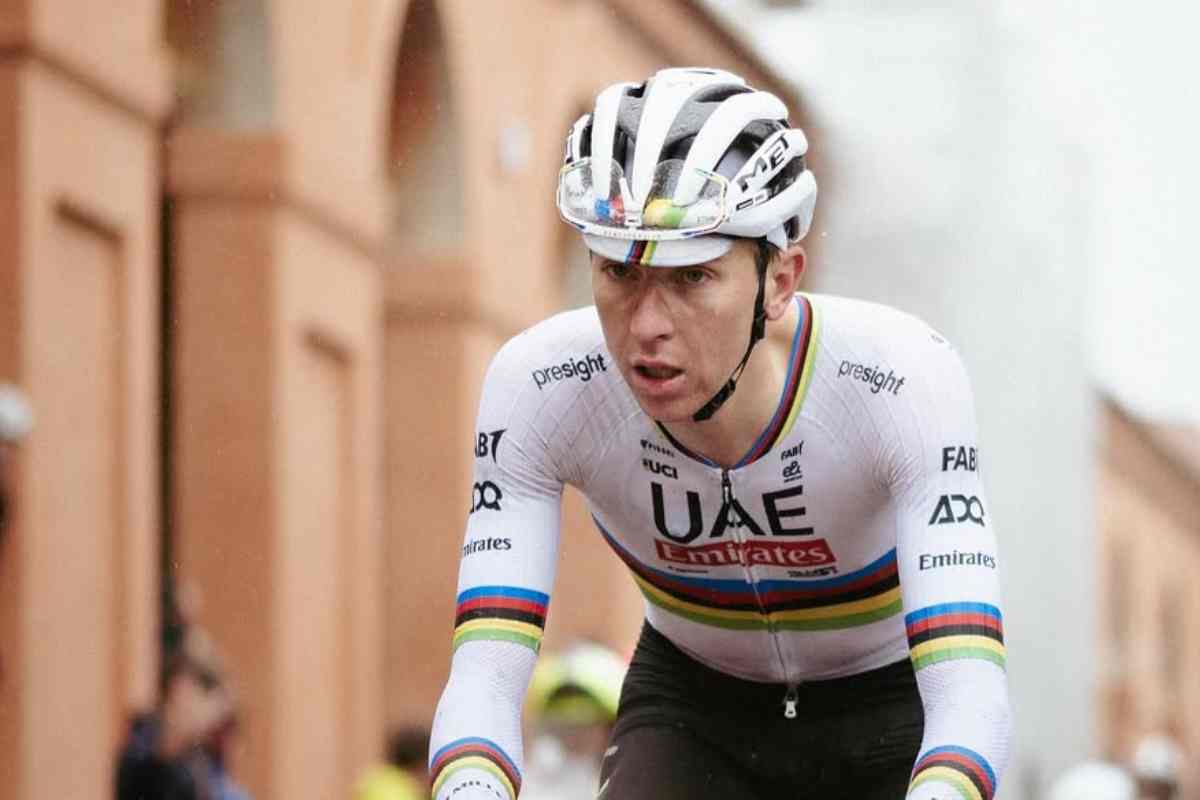 Tadej Pogacar durante una gara