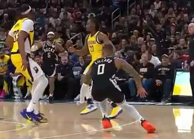 Lillard in Milwuakee Bucks-Indiana Pacers