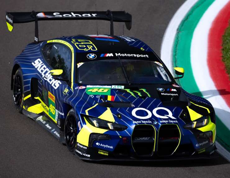 Rossi in pista ad Imola