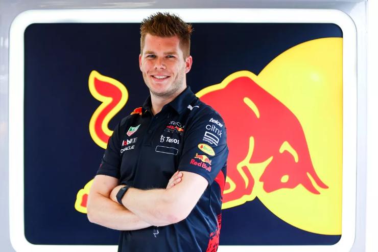 Van Buren foto ufficiale Red Bull