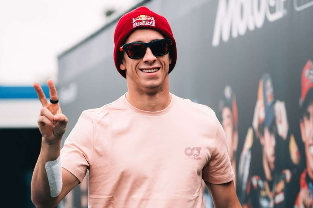 Pedro Acosta sorridente