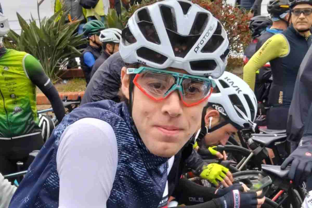 Michele Negri prima di una gara di ciclismo