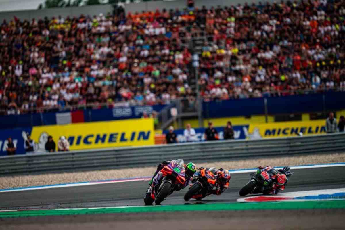 MotoGP l'incidente scatena polemiche 
