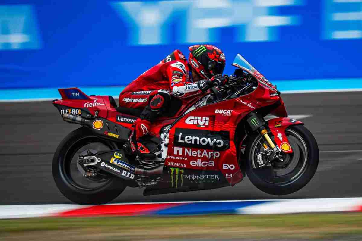 Pecco Bagnaia in pista con la Ducati