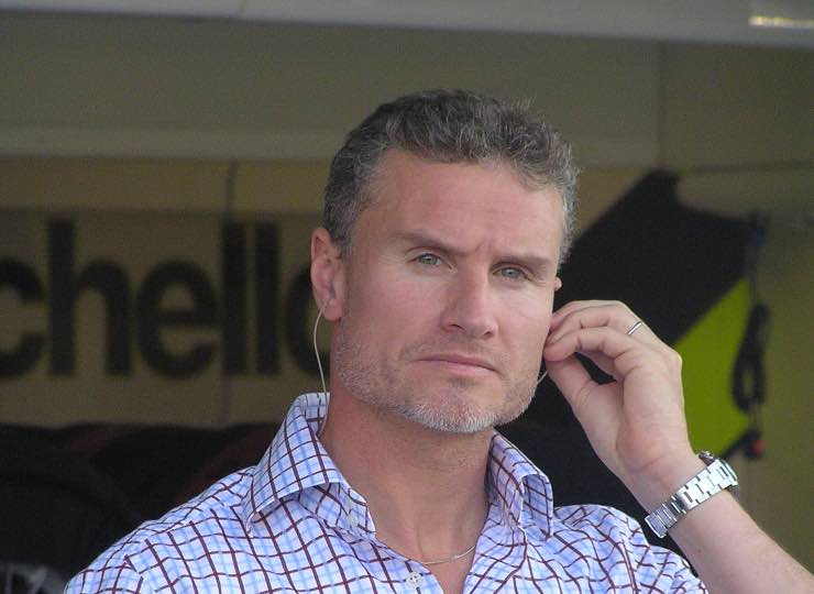 Coulthard critica Hamilton