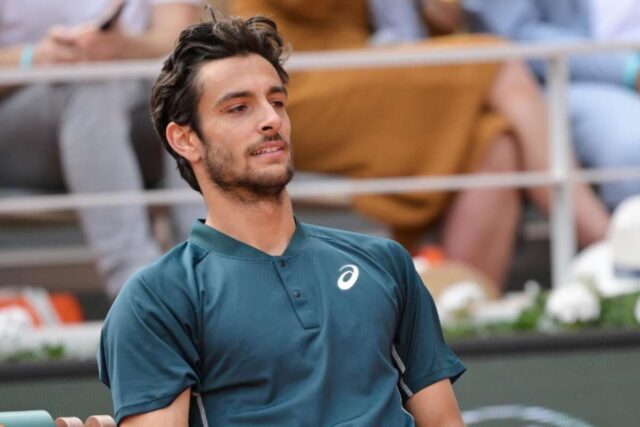 Musetti forfait al Queen's