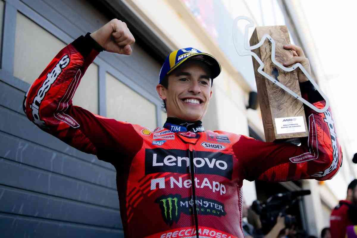 Marquez saldo al comando