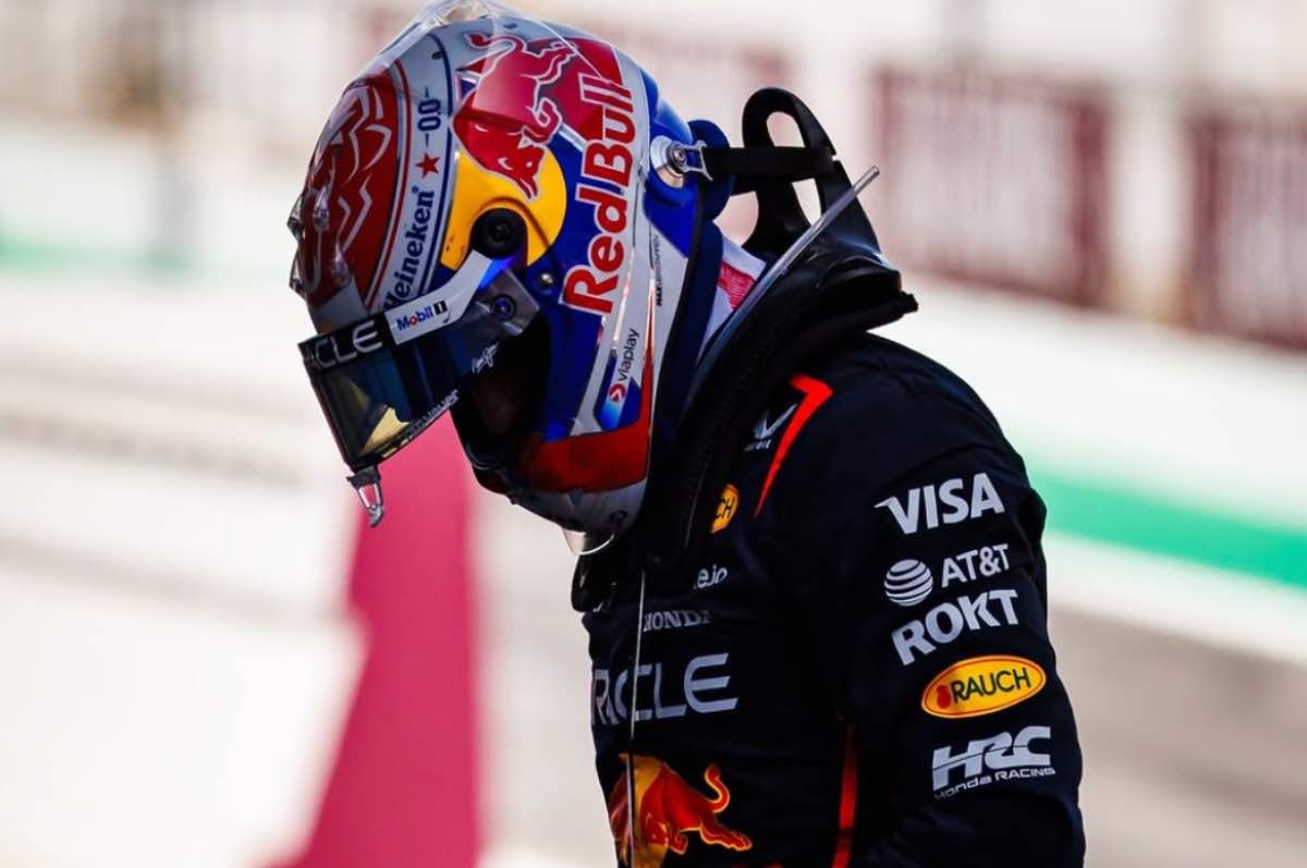 Redbull pilota Verstappen