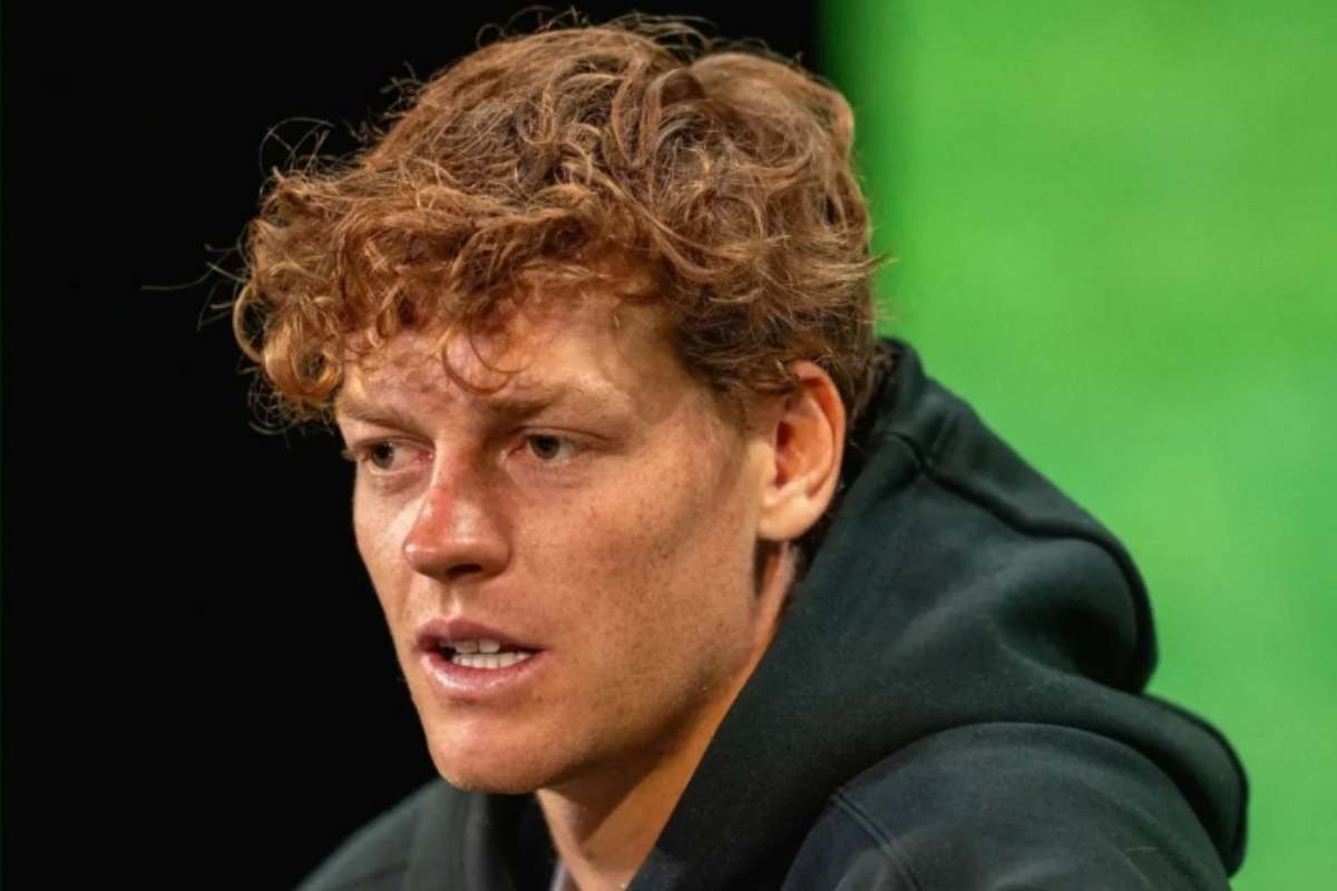 Squalifica per Jannik Sinner