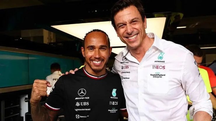 HAmilton con Wolff
