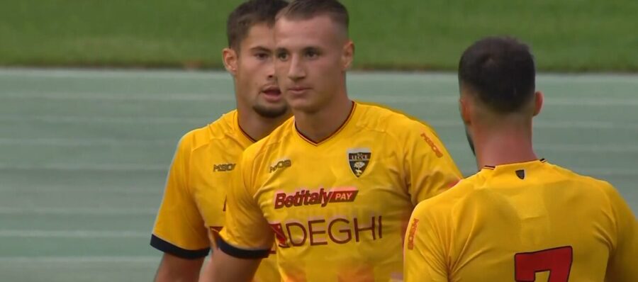 Camarda, attaccante Lecce