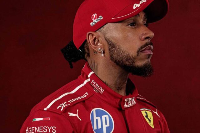 Imbarazzo Lewis incontri