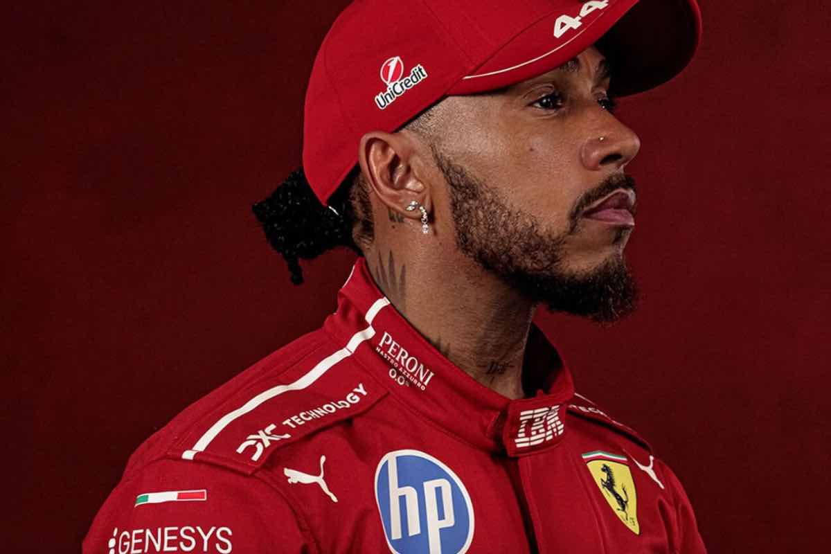 Imbarazzo Lewis incontri