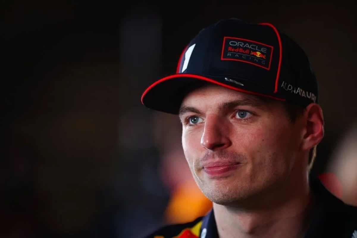 Verstappen perde mondiale