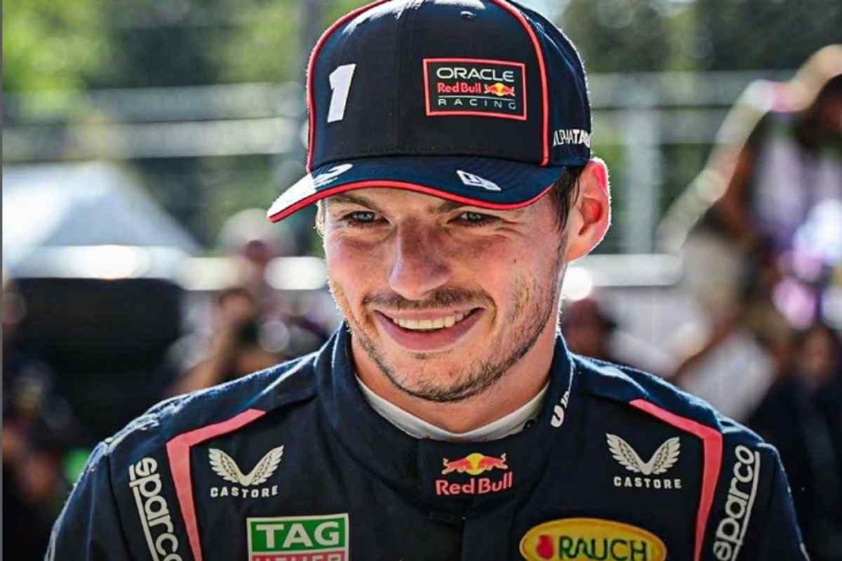Verstappen deride gli avversari 