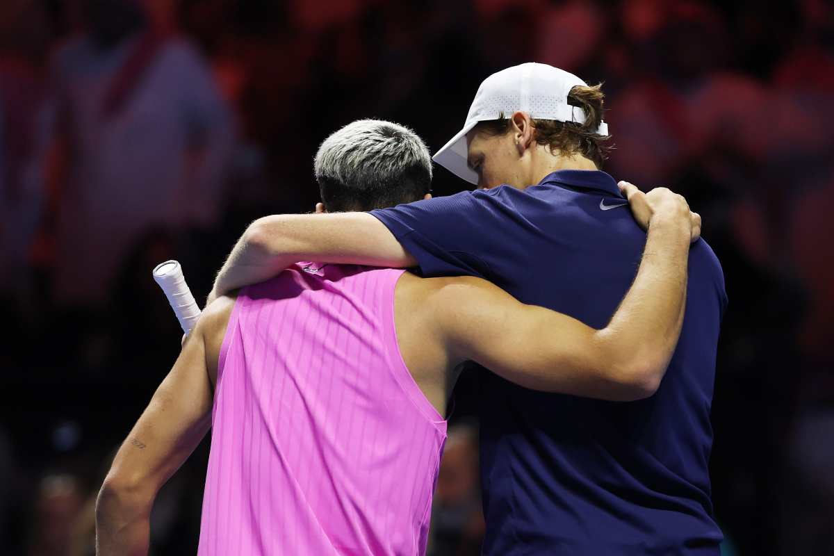 sinner racchetta d'oro