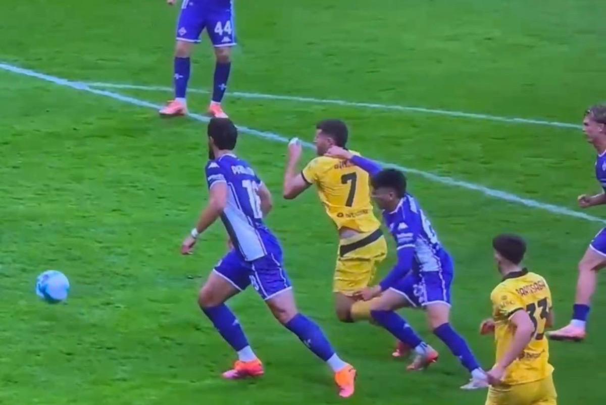 Milan-Fiorentina, bufera sul rigore concesso al Diavolo