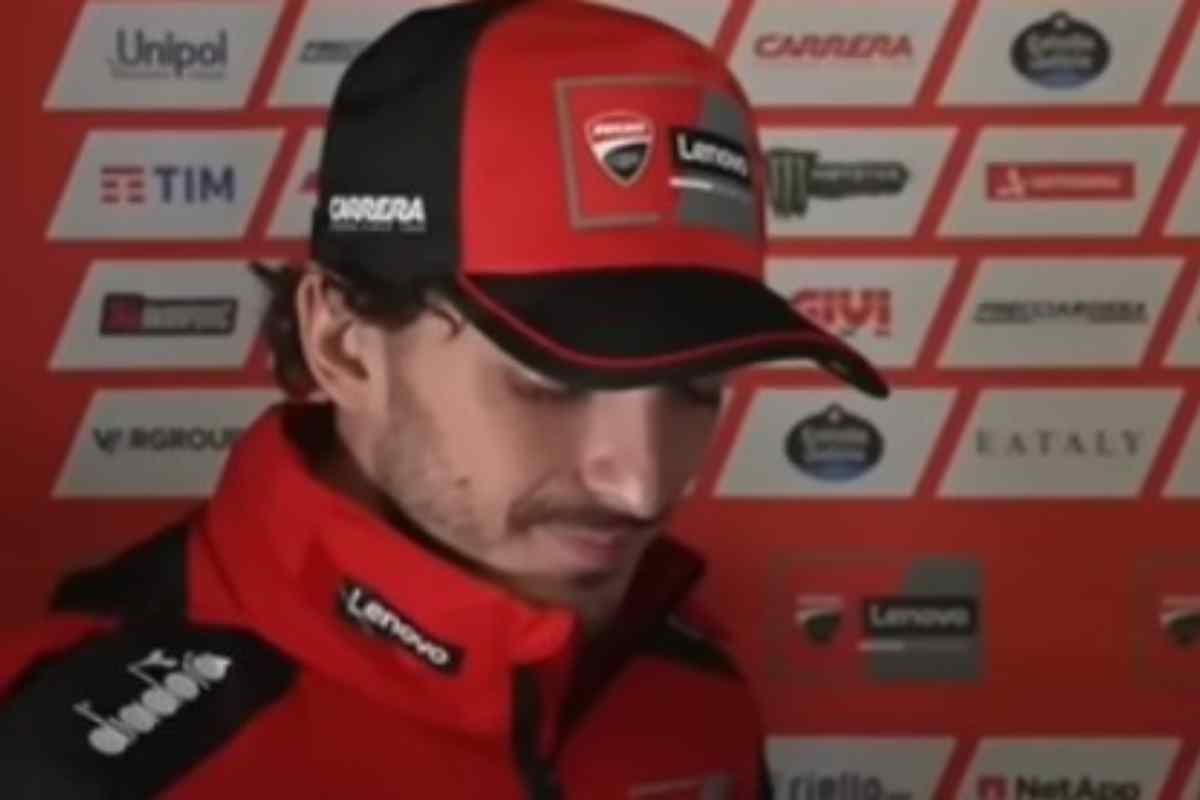 Pecco Bagnaia a testa bassa