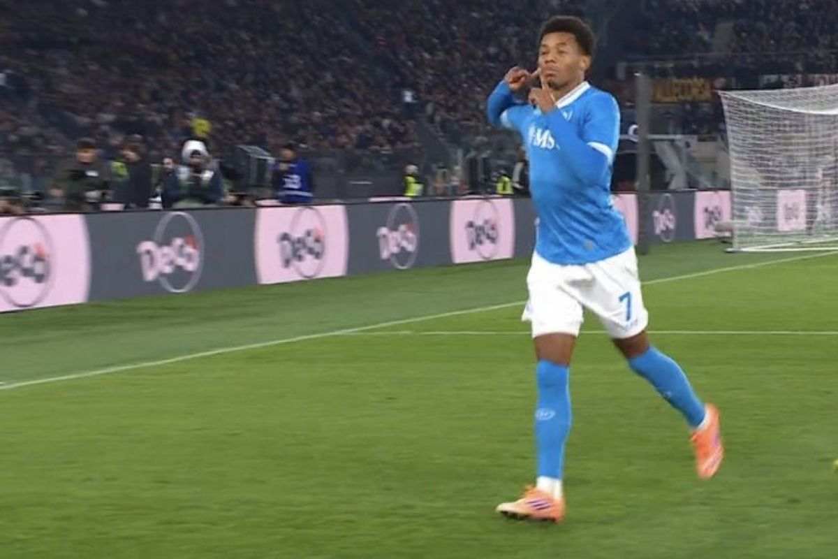Neres, il motivo dell’esultanza con il gesto dell’aquila in Roma-Napoli