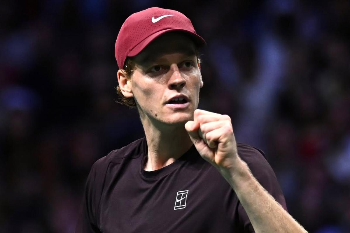 Sinner gigantesco: vince a Parigi e torna n. 1 al mondo