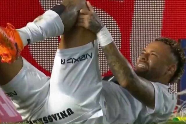 Neymar Jr, attaccante Santos