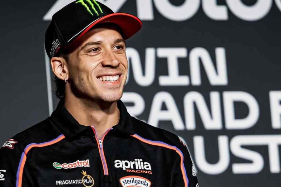 Marco Bezzecchi sorride