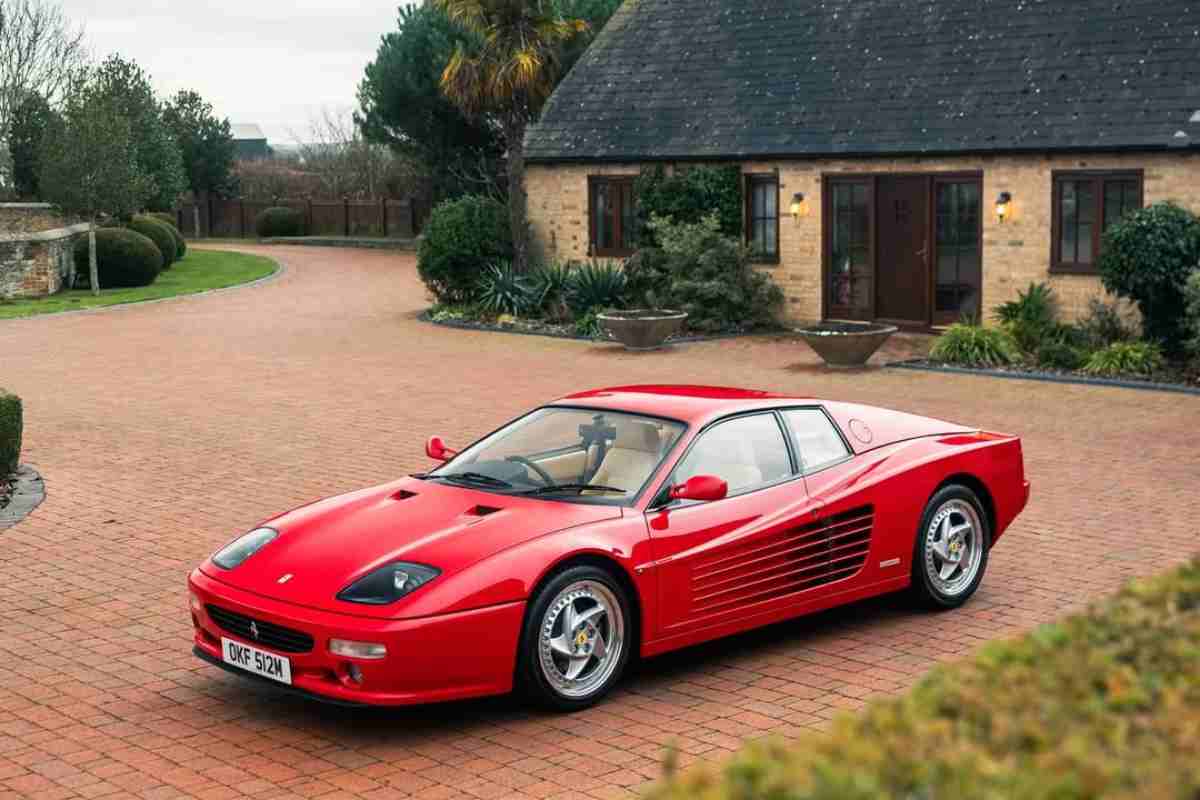 Ferrari F512M rossa