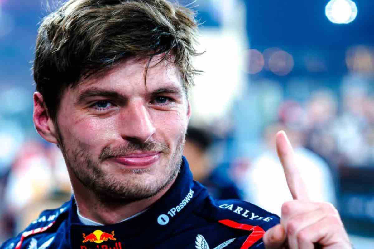 Verstappen e Hamilton