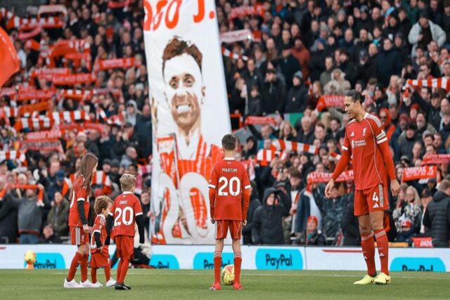 Liverpool, omaggio da brividi per Jota