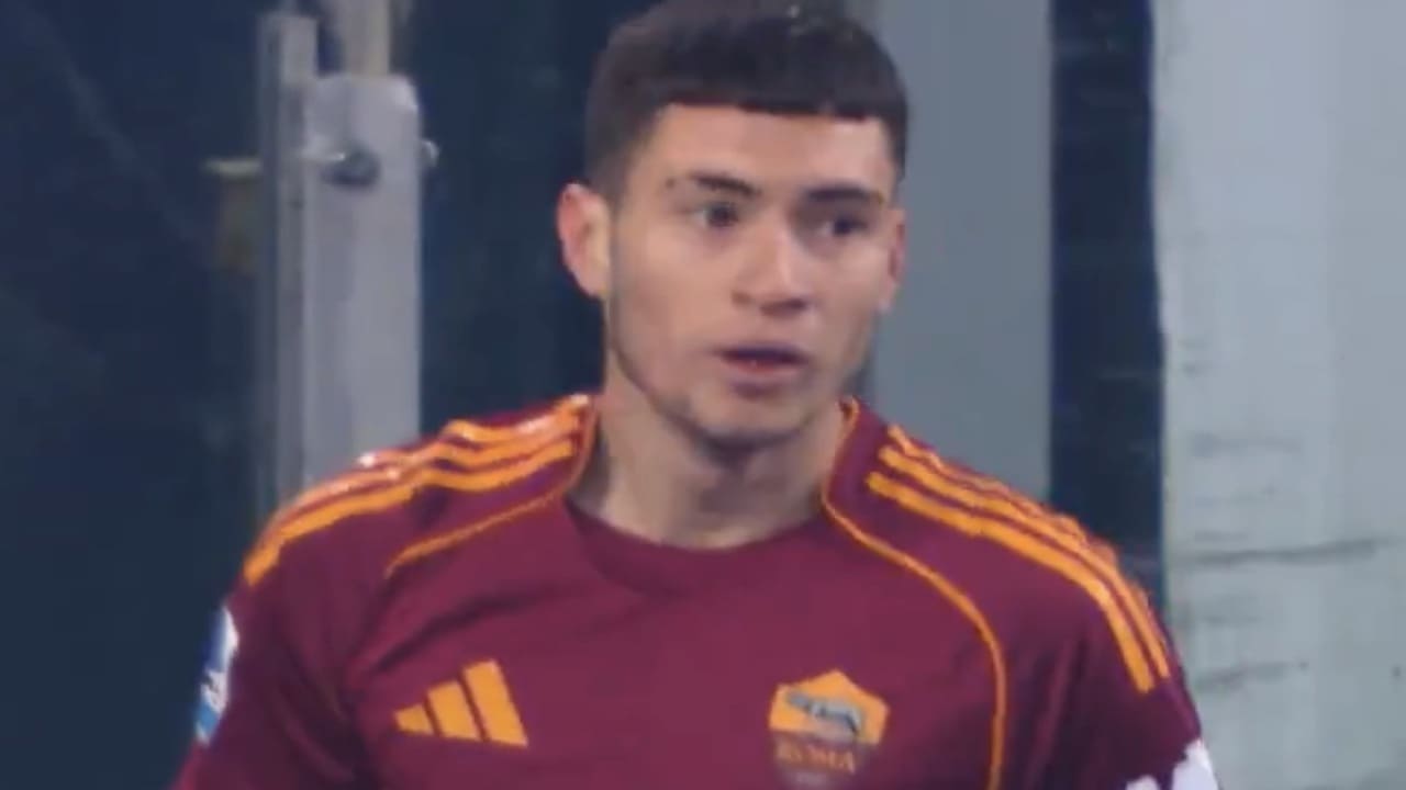 L’esultanza di Soulé per il gol in Roma-Genoa