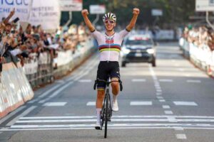 Pogacar trionfa ancora