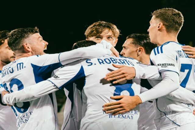 L'esultanza del Como per il gol di Sergi Roberto in Coppa Italia contro la Fiorentina