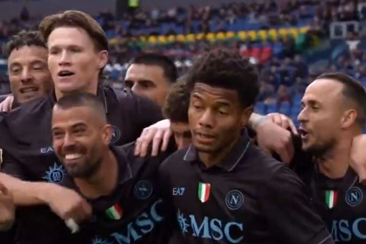 Esultanza giocatori Napoli