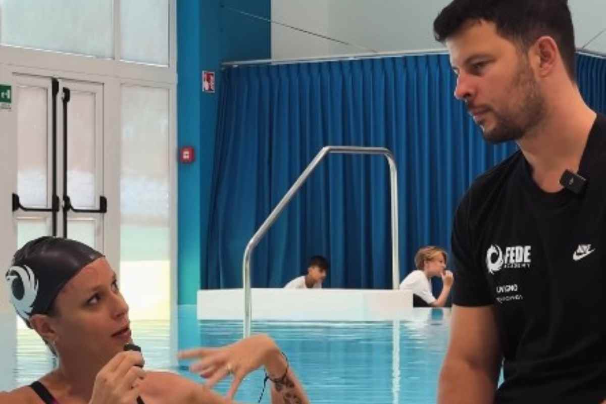Federica Pellegrini e Matteo Giunta in piscina
