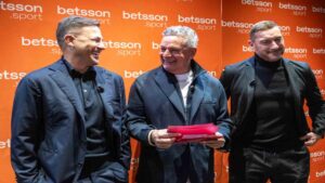 Betsson Sport lancia la nuova campagna 2026: Totti, Baggio e Cannavaro guidano i tifosi nel "Museo della Passione"