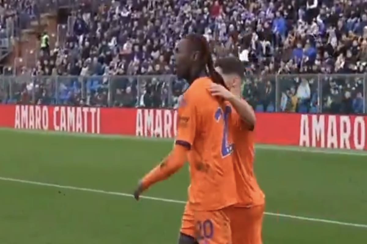 Moise Kean festeggia il raddoppio della Fiorentina sul Como