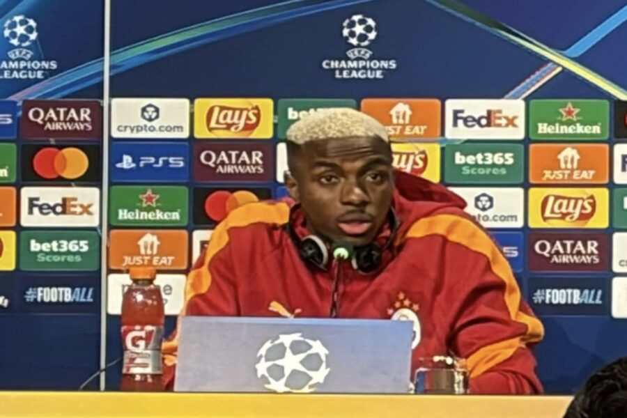 Victor Osimhen in conferenza stampa prima di Juventus-Galatasaray