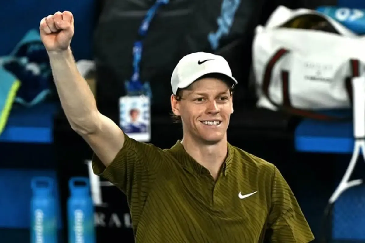 Sinner esulta dopo una partita