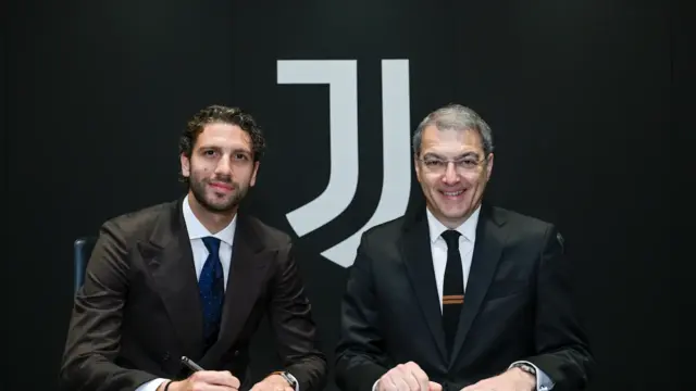 Manuel Locatelli rinnova con la Juventus fino al 2030