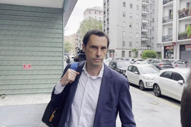 Andrea Gervasoni, indagato nell’inchiesta arbitri, all’arrivo in Procura