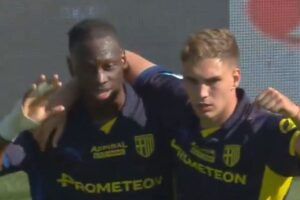 Nesta Elphege, attaccante Parma