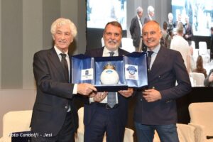 Gianni Rivera, Marco Tardelli e il presidente della Codwell Banker Italia Roberto Gigio al premio Cesarini