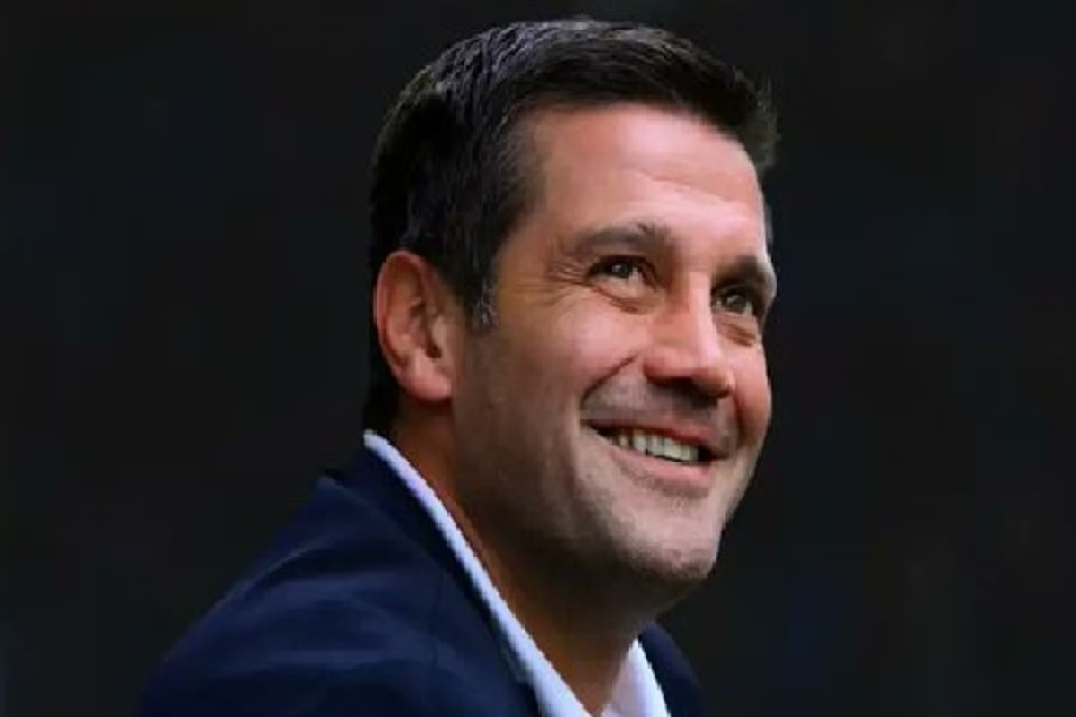 Cristian Chivu rinnova con l'Inter fino al 2028