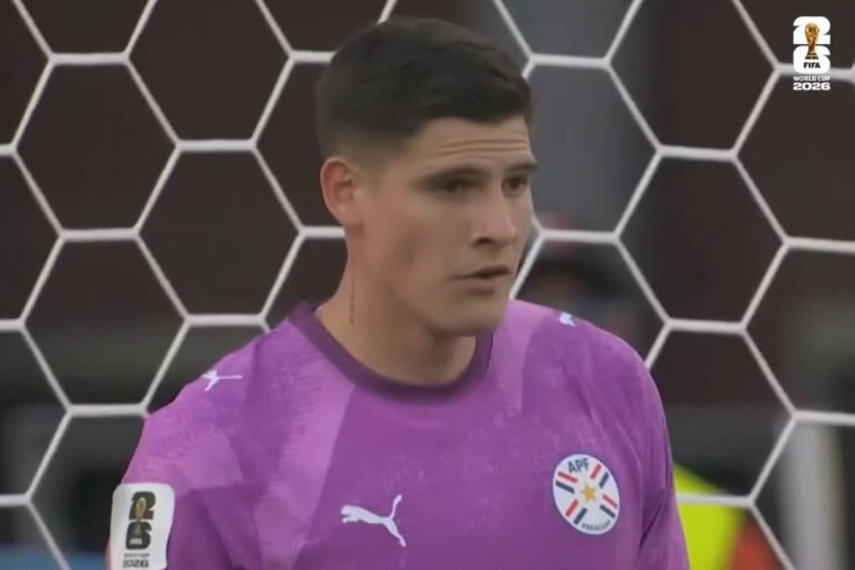 Orlando Gill, portiere Paraguay